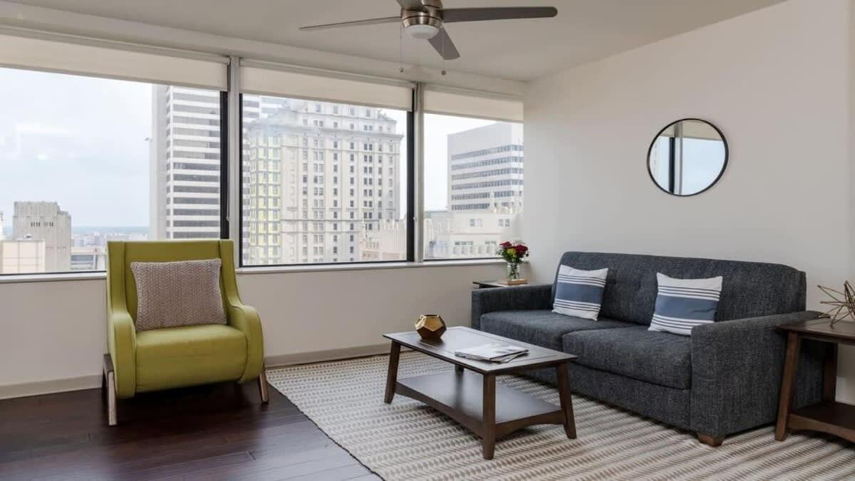 22Nd Fl Bold Cozysuites With Pool, Gym Dallas Bagian luar foto